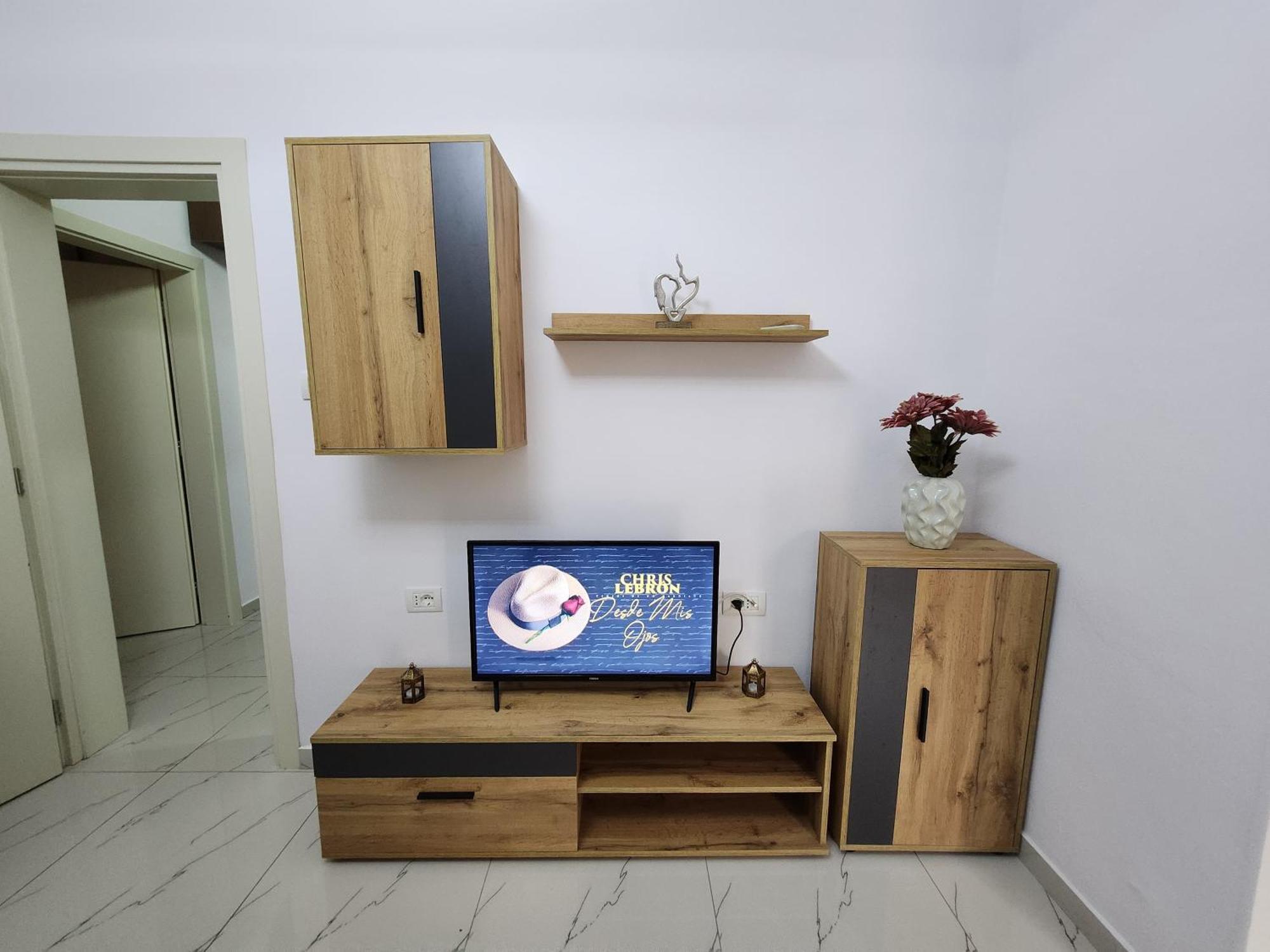 Nevi Apartment Tirana Esterno foto