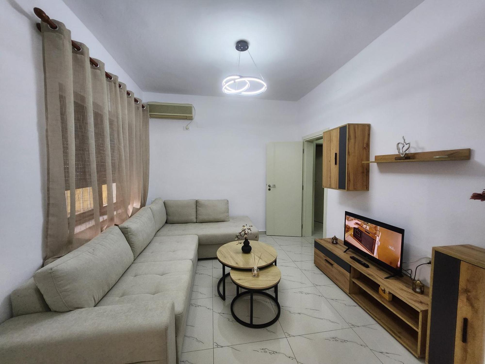 Nevi Apartment Tirana Esterno foto
